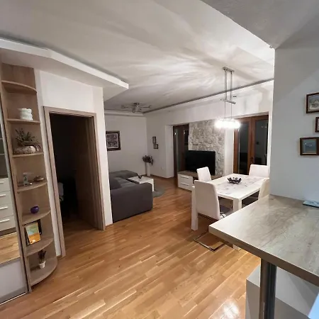 Apartment Old Town Ivo Makarska Exterior photo
