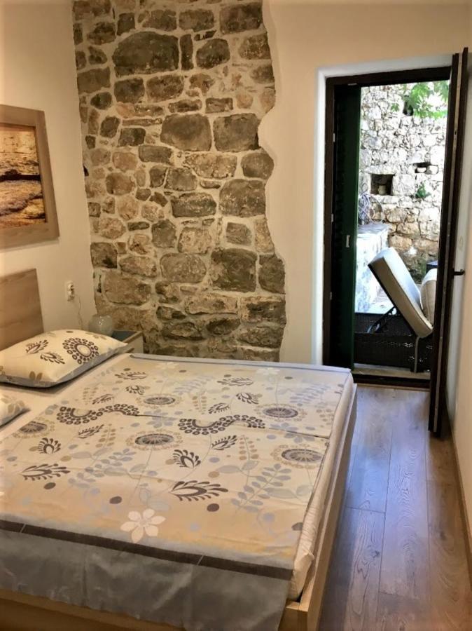 Apartment Old Town Ivo Makarska