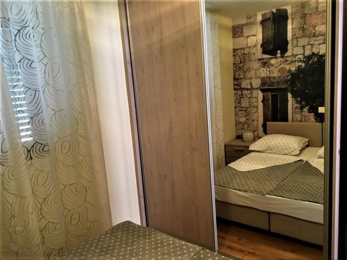 Old Town Ivo Apartment