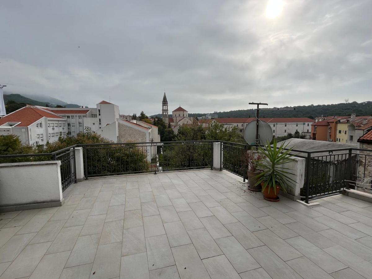 Old Town Ivo Apartment