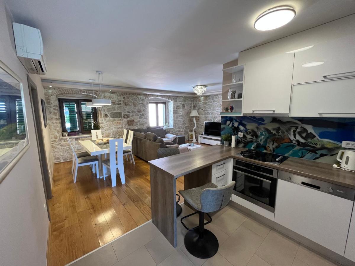 Apartment Old Town Ivo Makarska